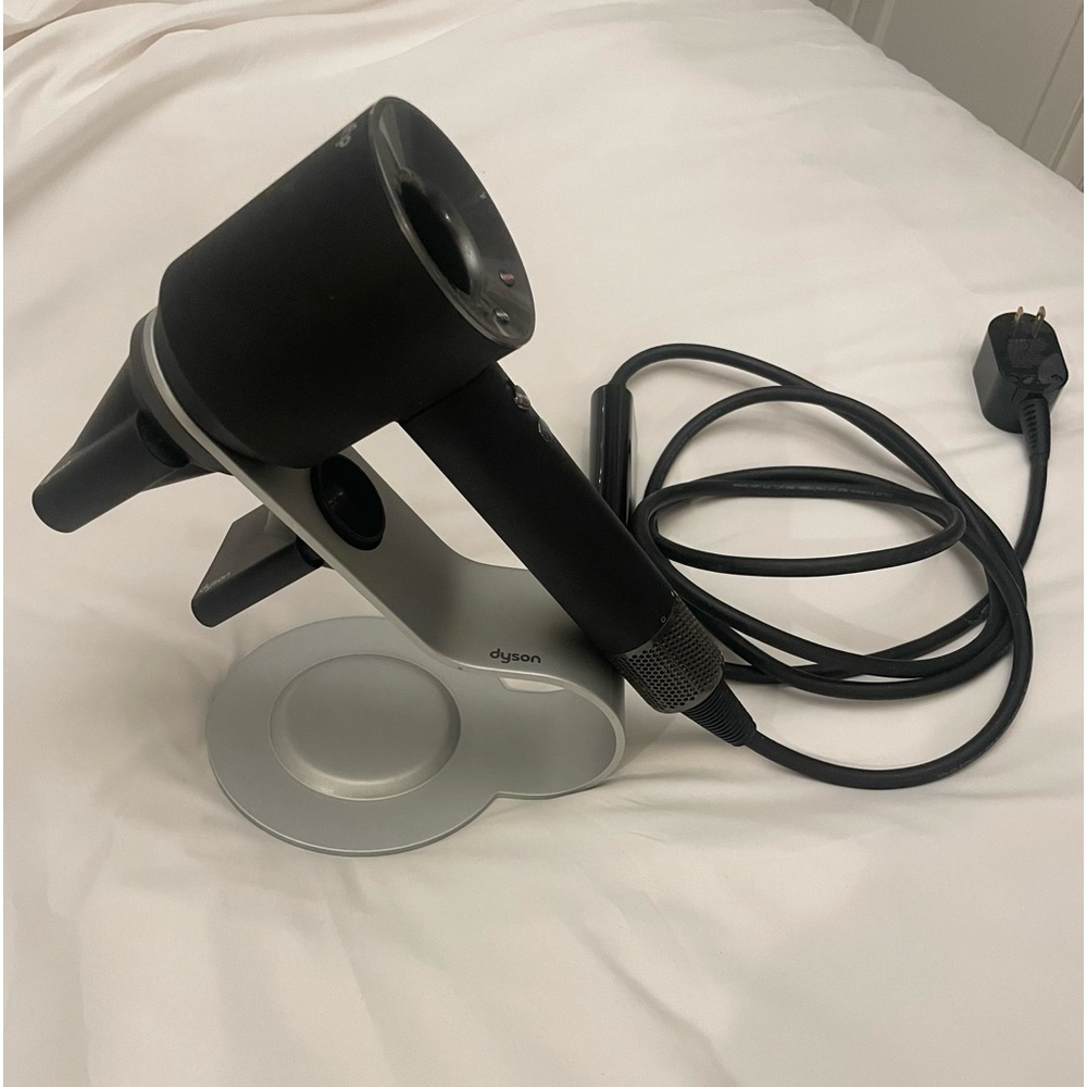 Dyson Supersonic Hair Dryer in Black/Gray and comes with Dyson Brand Stand